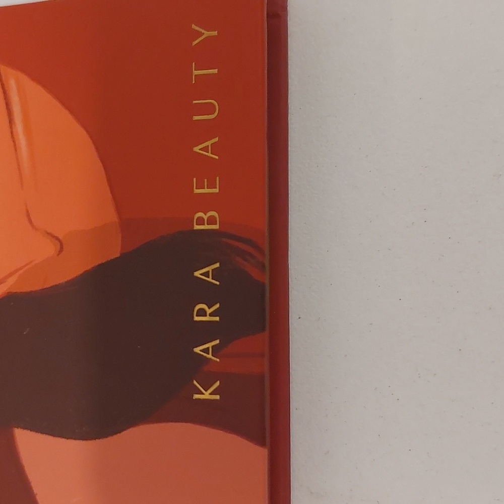 Kara Beauty Dreams Eyeshadow Pallette Collection - Picture 3 of 8